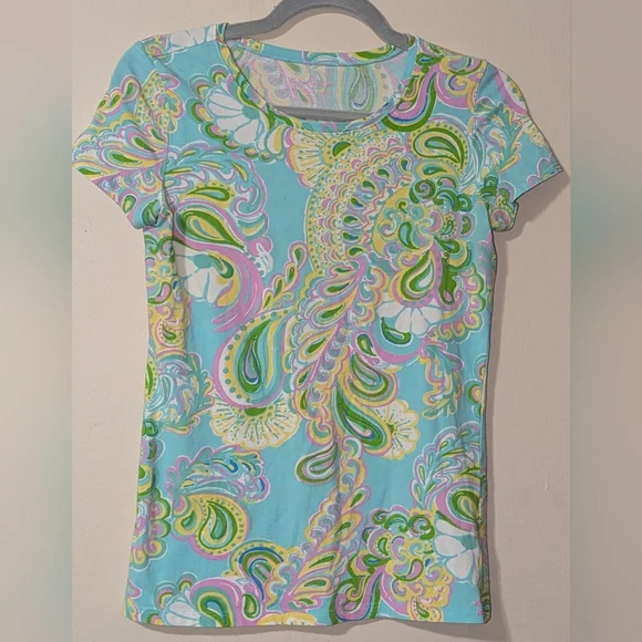 Lilly Pulitzer Blue and Green Paisley Short Sleeve Top - Picture 2 of 5